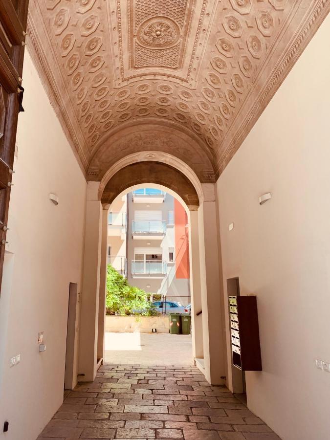 דירות ל'אקווילה La Casa Di Ago מראה חיצוני תמונה