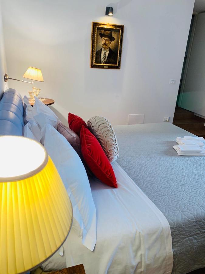 דירות ל'אקווילה La Casa Di Ago מראה חיצוני תמונה