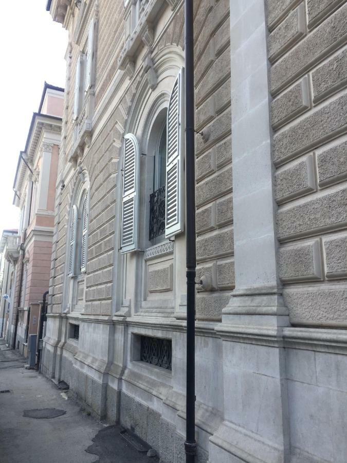 דירות ל'אקווילה La Casa Di Ago מראה חיצוני תמונה